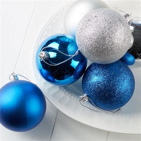 blue and silver xmas ornaments